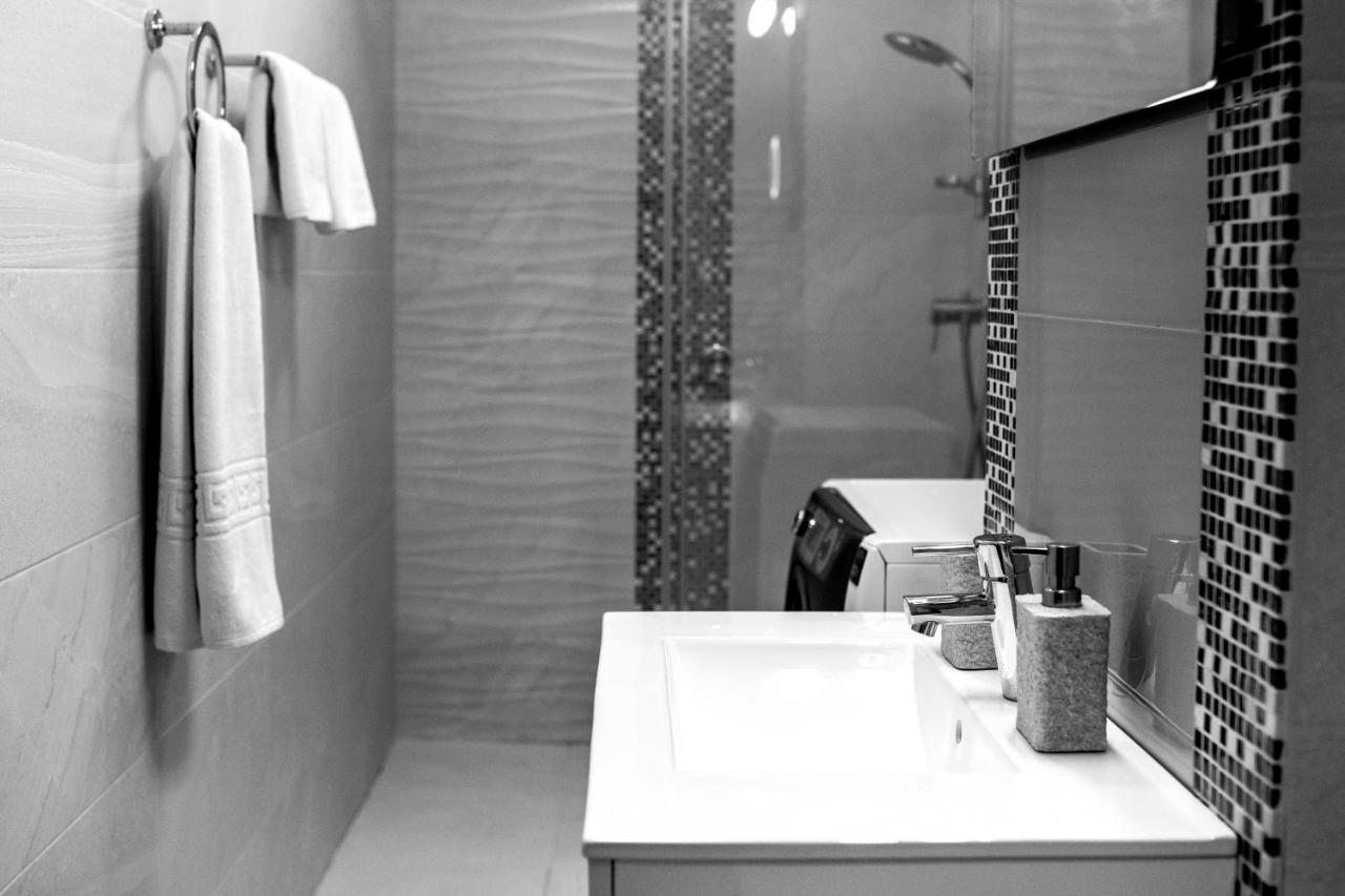 Unirii Residence Bukares Bagian luar foto
